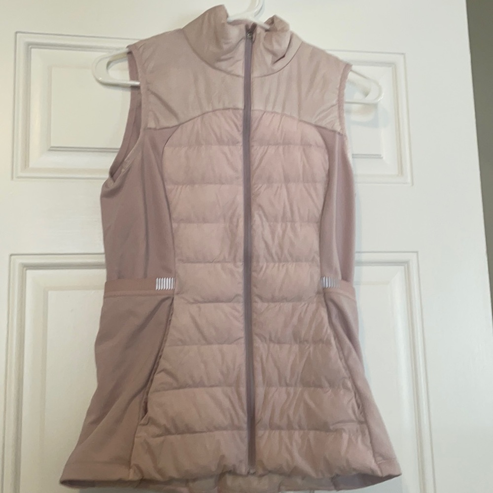 lululemon vest mauve light pink size 6